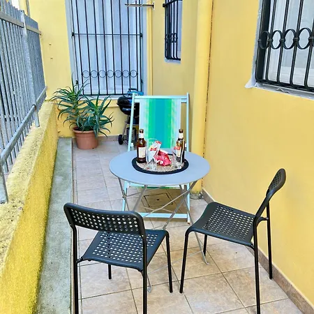 Apartment Puzzle House - 5 Ospiti, Mare E Centro A Piedi *