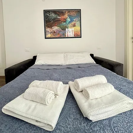 La - Puzzle House Apartman *